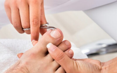 What is an ingrowing toenail?